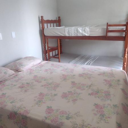 Recanto Bellamar Pousada E Hostel Guarujá Exteriör bild