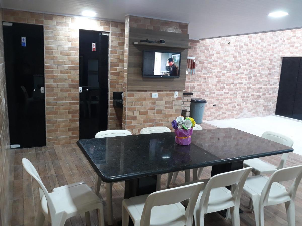 Recanto Bellamar Pousada E Hostel Guarujá Exteriör bild