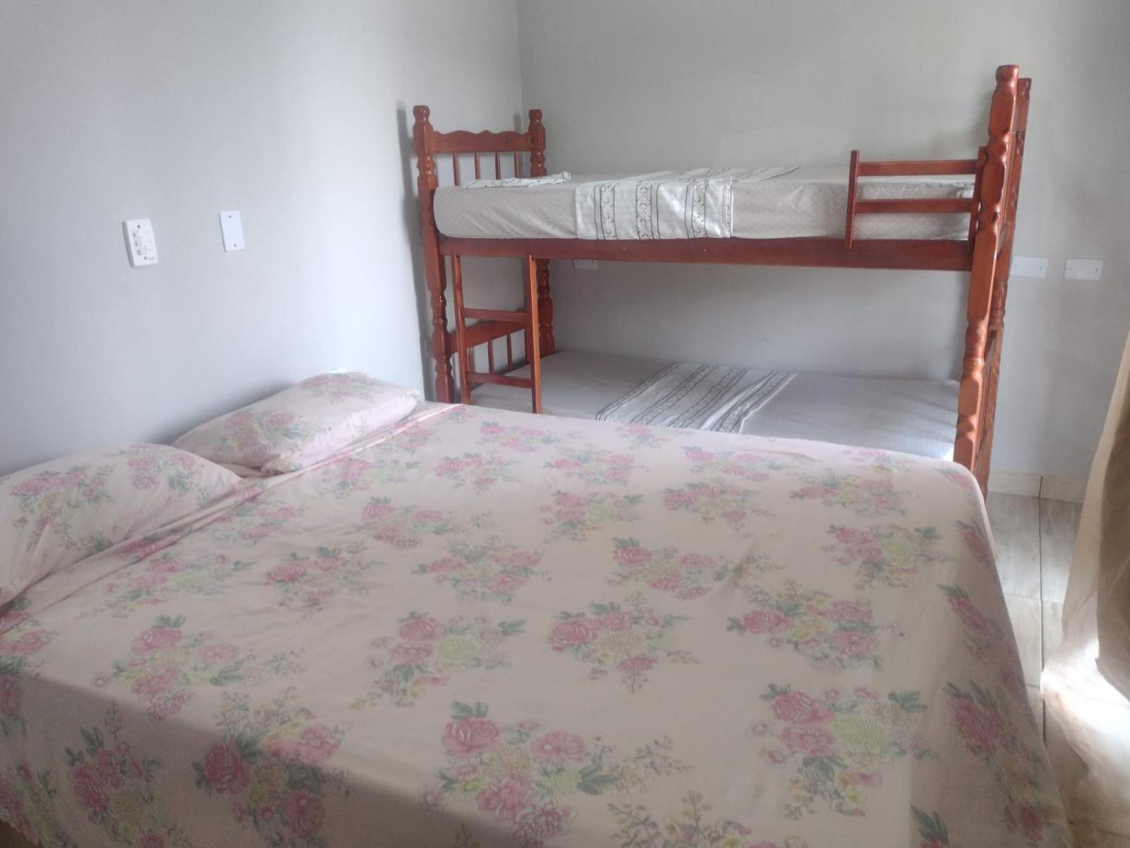Recanto Bellamar Pousada E Hostel Guarujá Exteriör bild